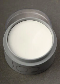 Light Grey Creme Make-Up 15ml 102