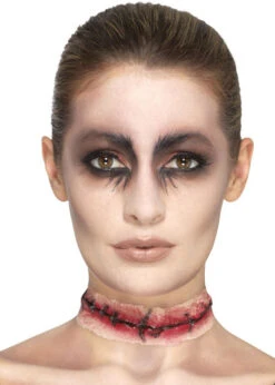 Stick On Stitched Neck Wound Fake Scar 10 Stick On Stitched Neck Wound Fake Scar -Halloween Fans Shop 46803rs 03