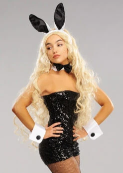 White Satin Bunnygirl Set Deluxe -Halloween Fans Shop DS104 deluxe white bunny girl kit 02
