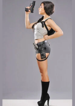 Womens Lara Croft Style Treasure Hunter Costume 13 Womens Lara Croft Style Treasure Hunter Costume -Halloween Fans Shop adult lara croft costume 05