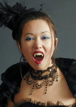 Deluxe Vampire Fangs Tooth Caps