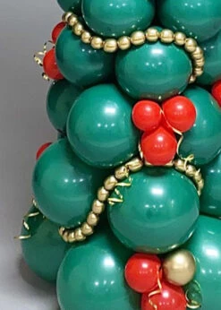 Inflated Large Christmas Tree Balloon Decoration 7 Inflated Large Christmas Tree Balloon Decoration -Halloween Fans Shop large balloon christmas tree 02