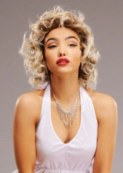 Womens Marilyn Monroe Style Sandy Blonde Curly Wig