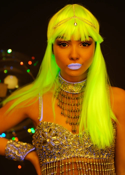 UV Neon White Lipstick Make-Up 5 UV Neon White Lipstick Make-Up - Image 3