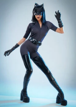 Adult Womens Catwoman Costume 13 Adult Womens Catwoman Costume -Halloween Fans Shop womens catwoman costume 880631 05
